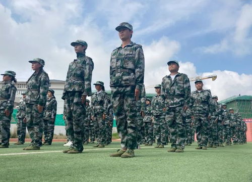貴州工貿職業學院秋季新生入學軍訓進行時